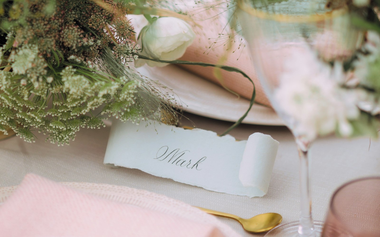 How Much Does a Wedding Cost in Ontario? A Realistic Budget Guide